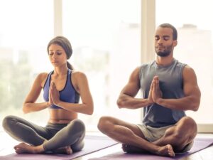 5 Ways Yoga and Meditation Can Help Build Healthy Relationships
