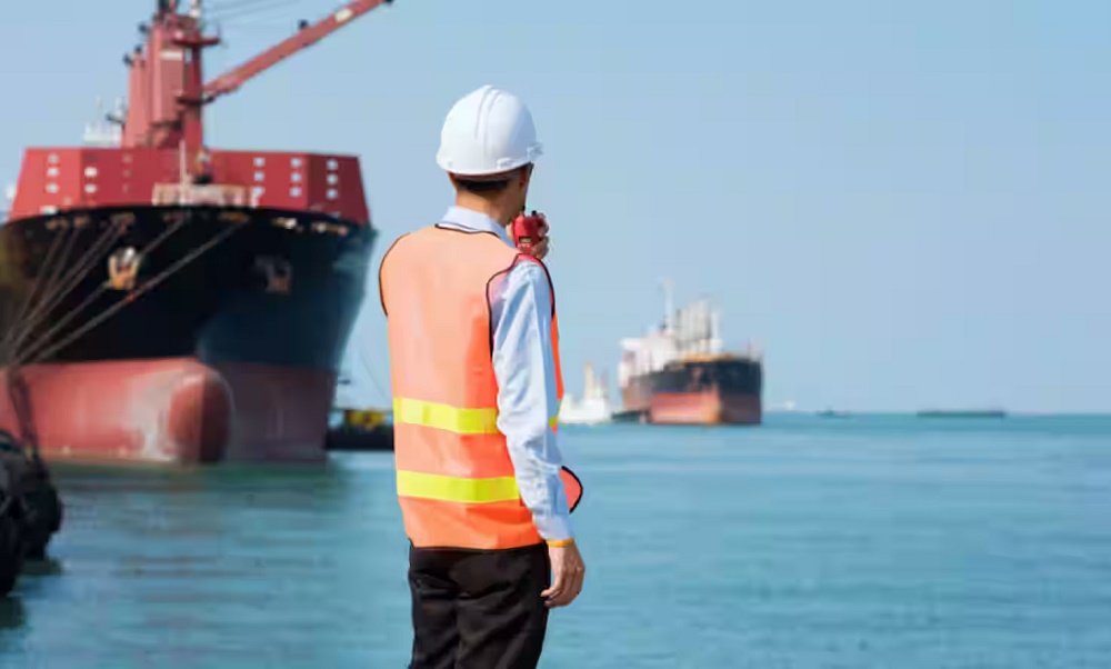 Keep Your Vessel Ready: Expert Marine Service for Every Need